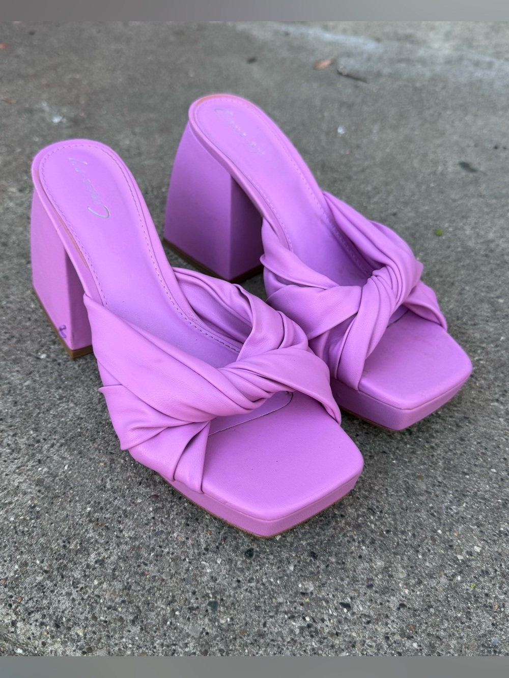 Lilac Knot-Front Block Heel Sandal - Women